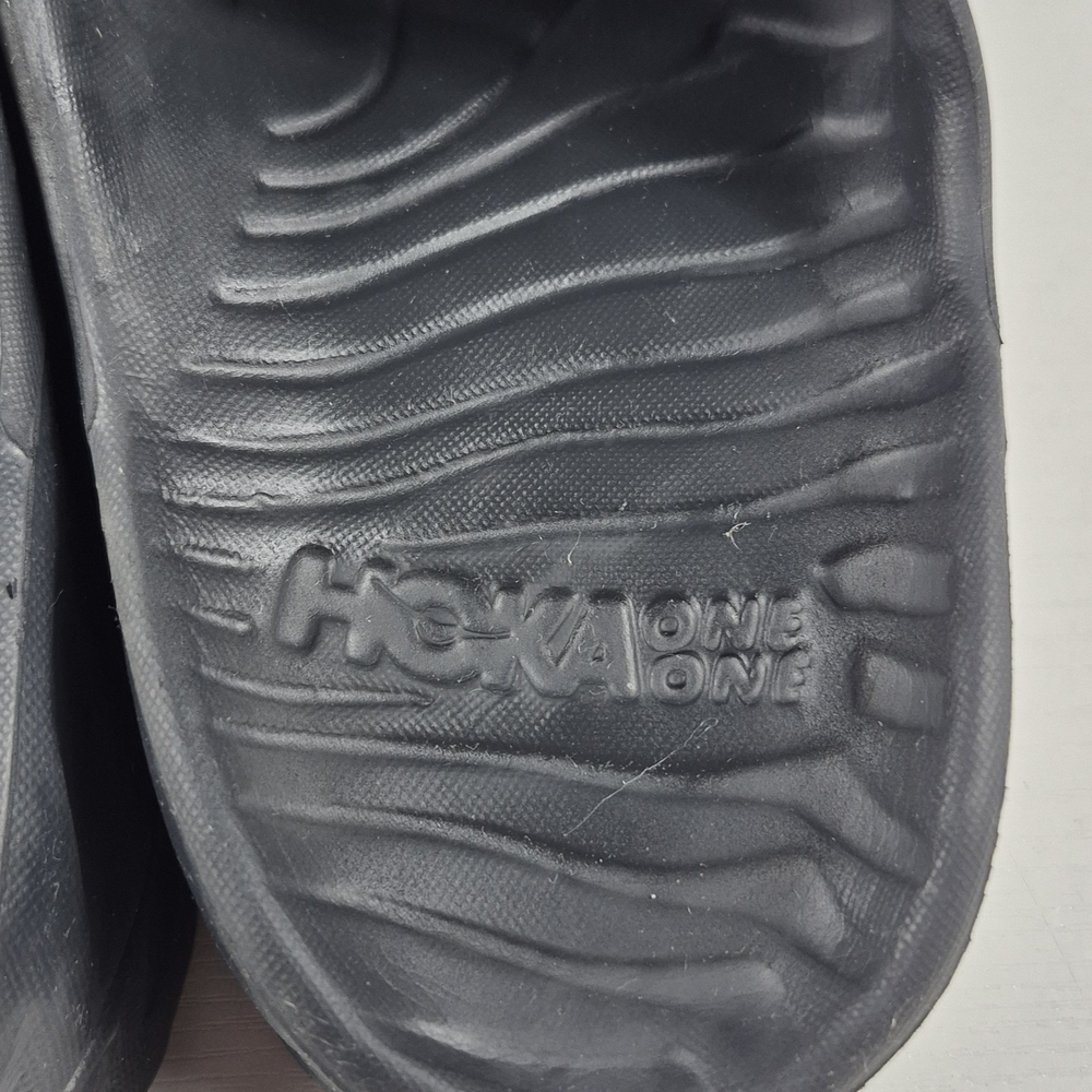 Hoka One One Black Ora Recovery Slides Sandals Shoe Womens Sz 7 - Picture 3 of 9